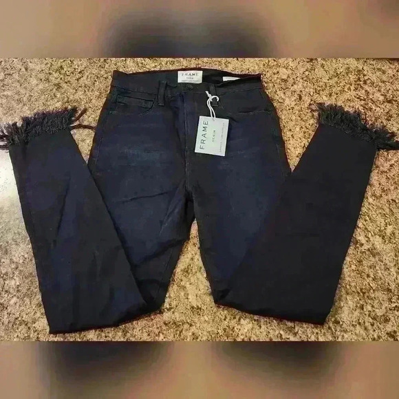Frame $235 Denim Women's Ali High Rise Black Skinny Frayed Hem Jeans Sz 26 - Picture 2 of 8